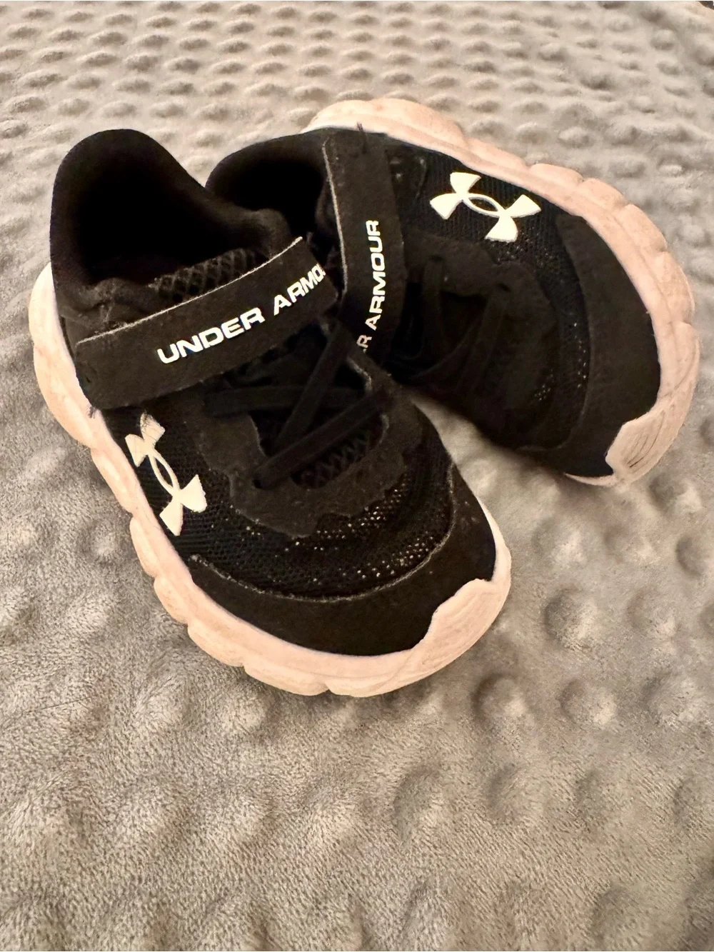Under Armour Toddler Sneakers 5.5C
